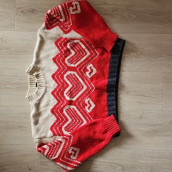Free People Red and Cream Heart Sweater - Picture 2 of 5